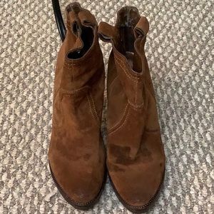 Bcbg Camel suede booties
